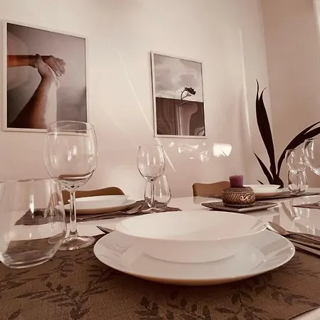 White House Lounge Supreme Apartment Udine
